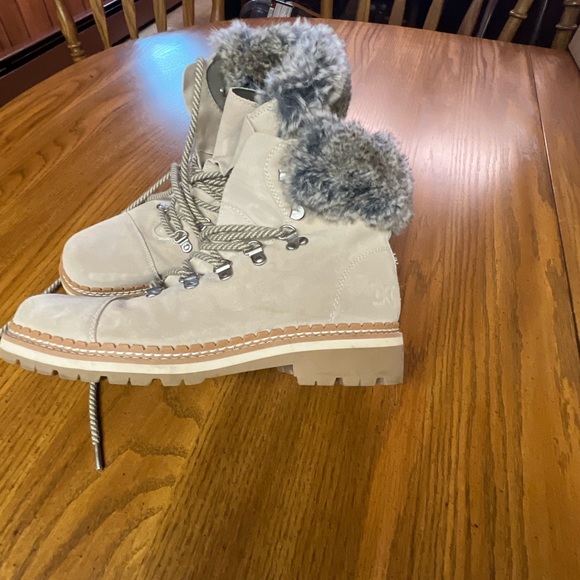 Sam Edelman Bowen Boots - Picture 4 of 4